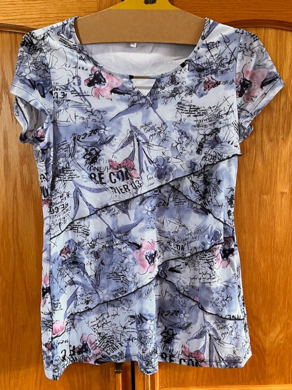 Short Sleeve Floral Script Print Tee - Light Blue
